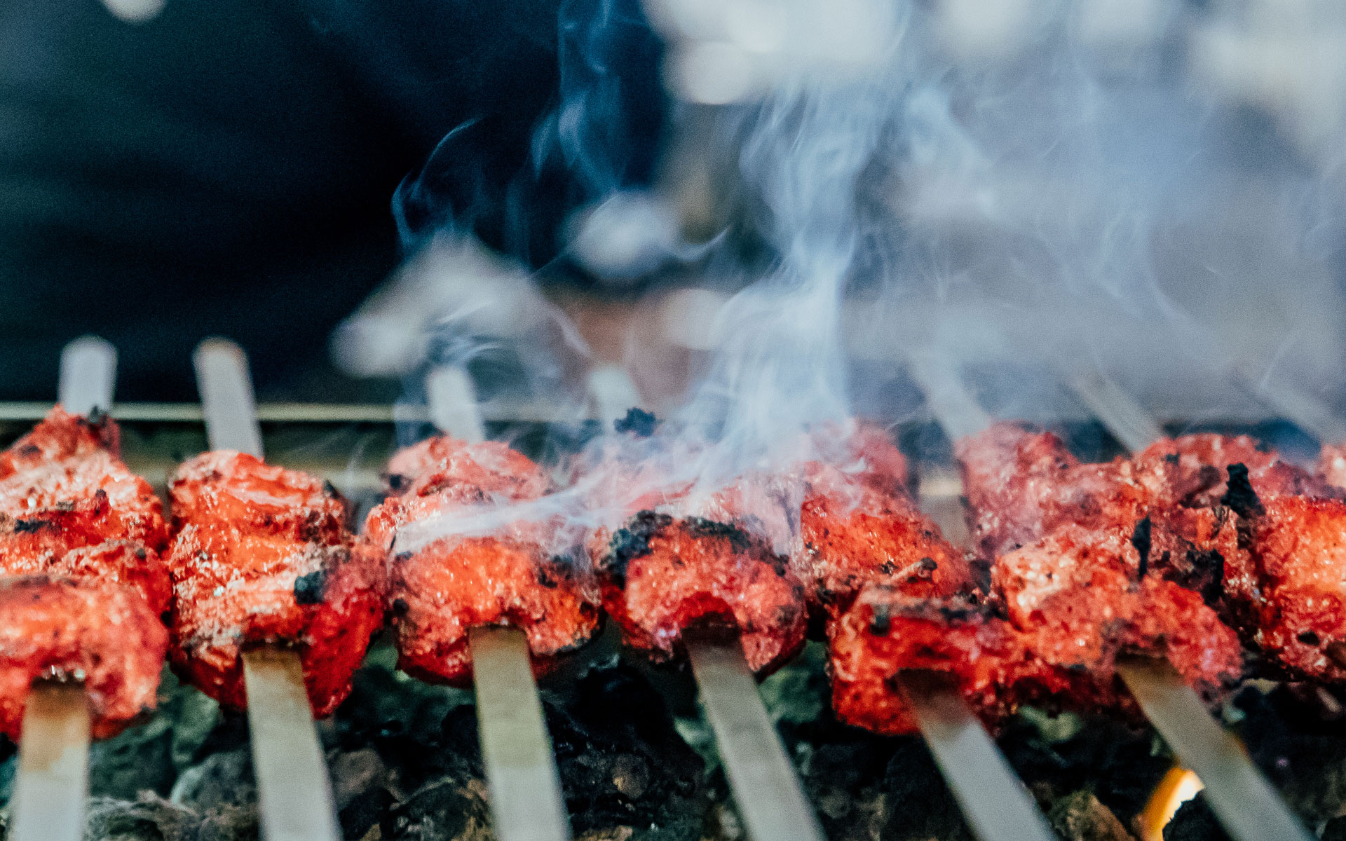 Ostreet oriental food - authentic urban street cooking